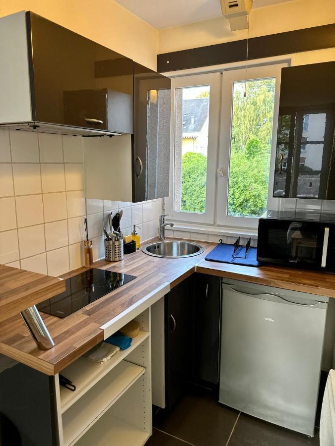 Appartement Bords De L'Eure Charmant Studio Chartres Esterno foto